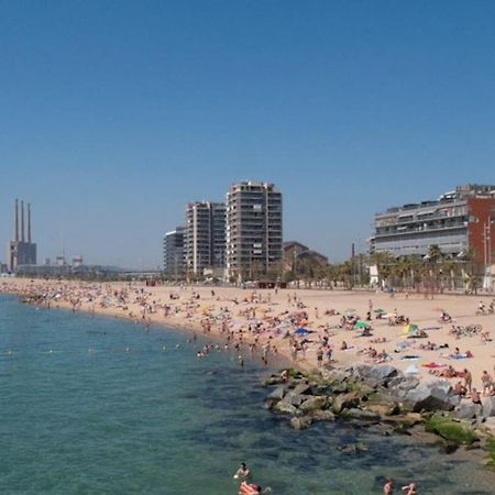 Superflat Near Beach 15' Center Sant Adria de Besos Buitenkant foto
