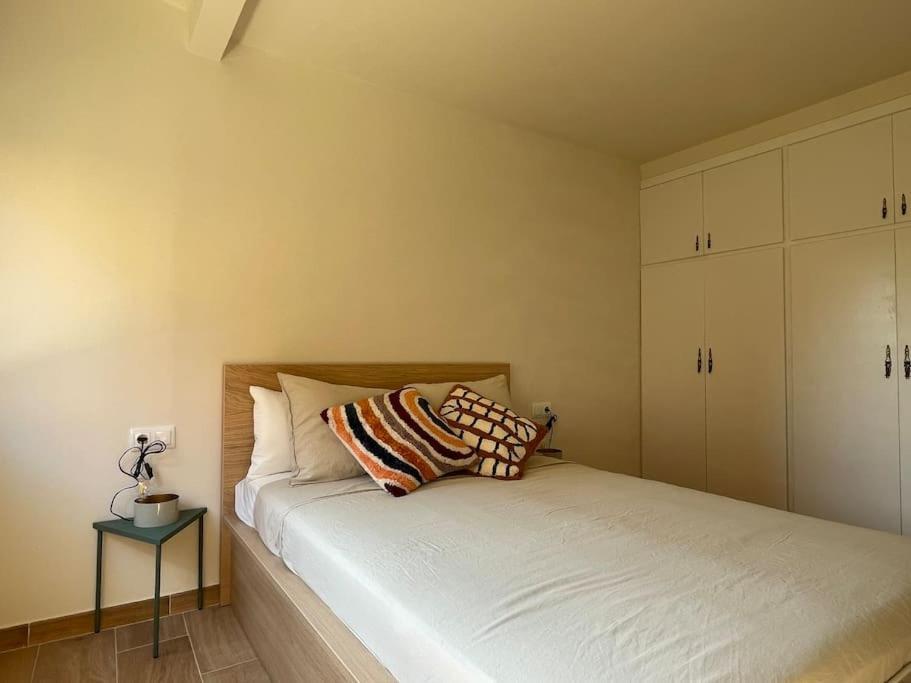 Superflat Near Beach 15' Center Sant Adria de Besos Buitenkant foto
